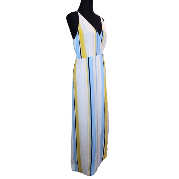 Yumi Kim Striped V-Neck Wrap Full Length Maxi Dress Medium White Spaghetti Strap - Picture 5 of 14